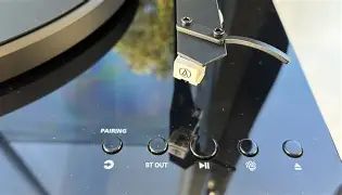Difference Between Philips Fidelio Fa3 and Jbl Boombox 4 Explained